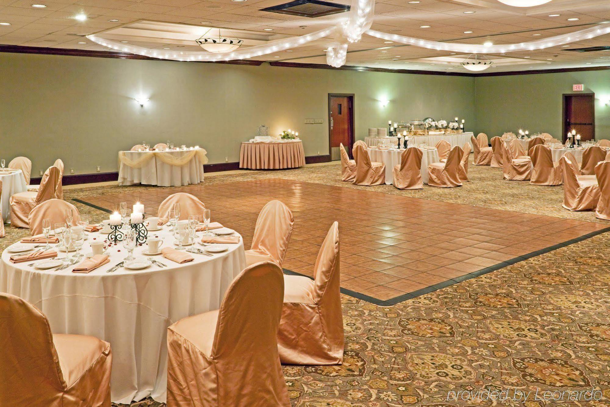 Quality Inn Oneonta Cooperstown Area Restoran gambar